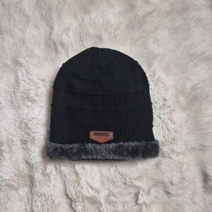 Hindawi Beanie Hat Fall Winter Faux Fur Lined Trim Black Ski Outdoors Gorpcore ✨